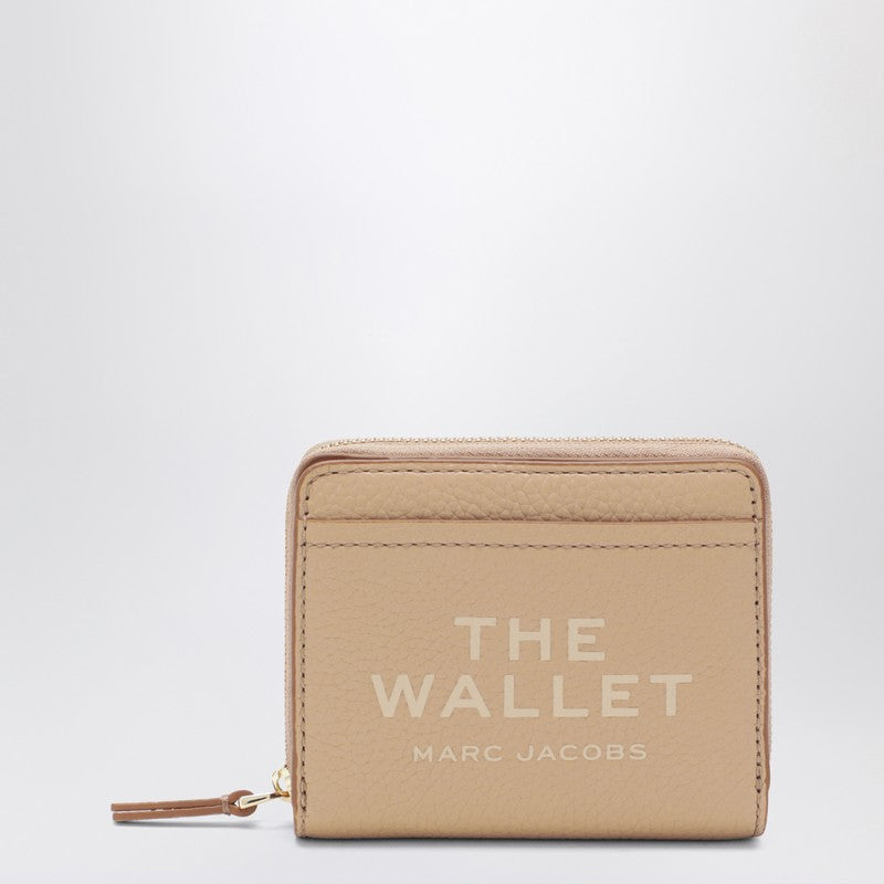 Marc Jacobs Wallets & Money Clips - Brown | cd5c5aa8eccbfe96a734d589b5d09f3cb40cd971