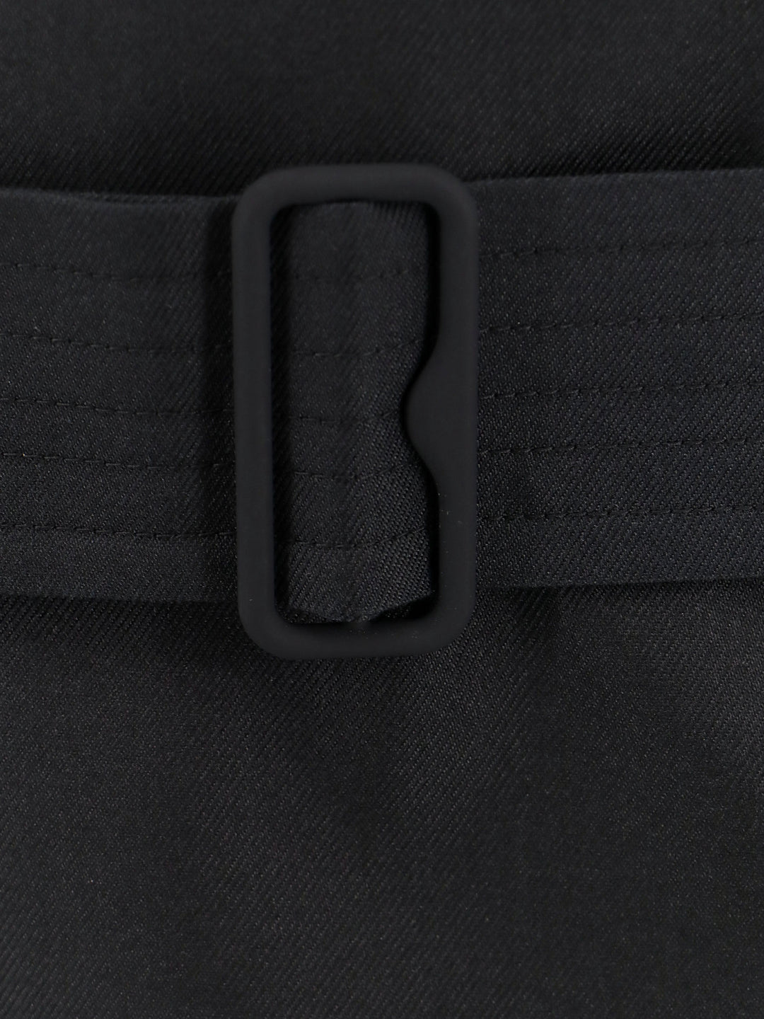 Burberry Coats - Blacks and greys | 7d81378ec139acd95e17ef30dde1d2fb05a7ef64