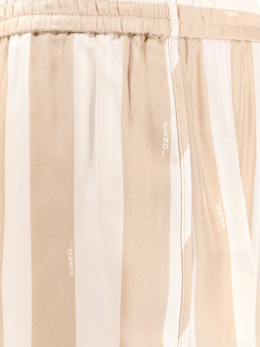 Fendi Shorts - Light and natural | 12d99e029a93e6dc7da1dce561e95af3f1e890ab