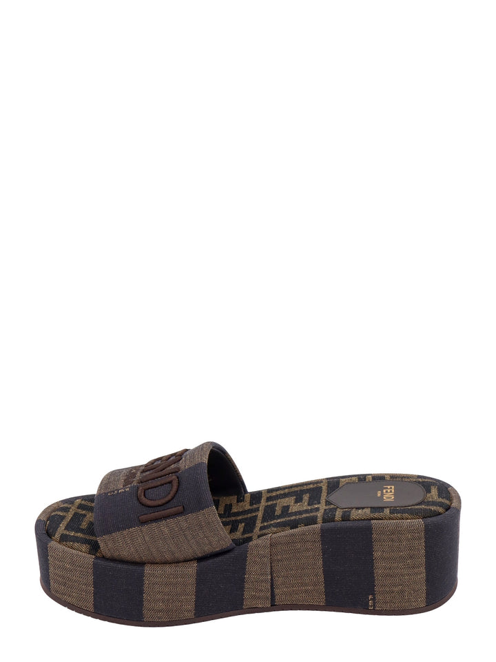 Fendi Sandals - Brown | 2b1a4b28303d925c9197f8e942233f9b62350694
