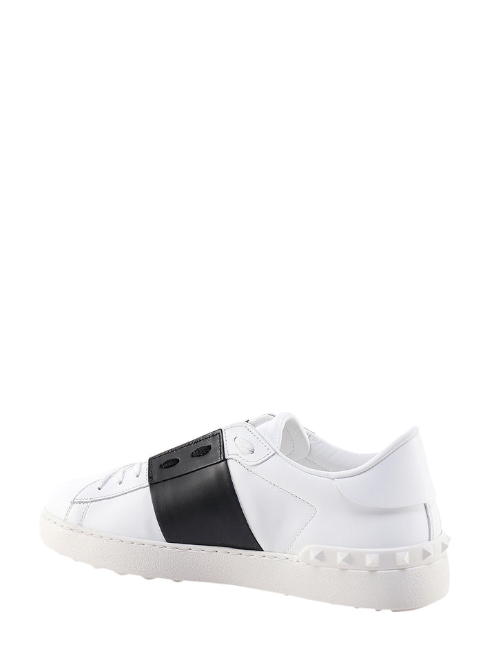 Valentino Garavani Sneakers - Light and natural | c4229e520f2fc0e78f319fbbd728a385467583e2