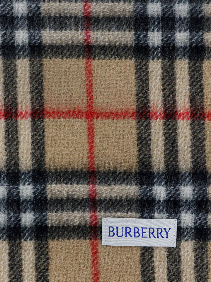 Burberry Scarfs - Light and natural | e7acda3c903e647b12516639b0cc2de3b6153f20
