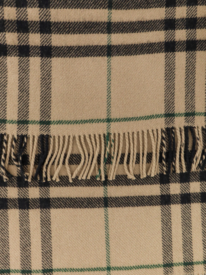 Burberry Jackets - Light and natural | 61d2cb27f186ca37735d574af5b4724a94de419e