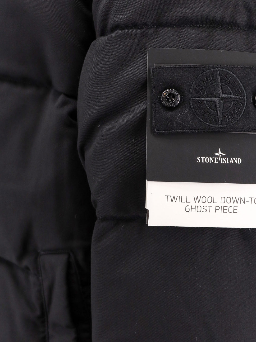 Stone Island Jackets - Blacks and greys | 816fb8ca440d436fd9d49ae8625d7dfc5c3b403a