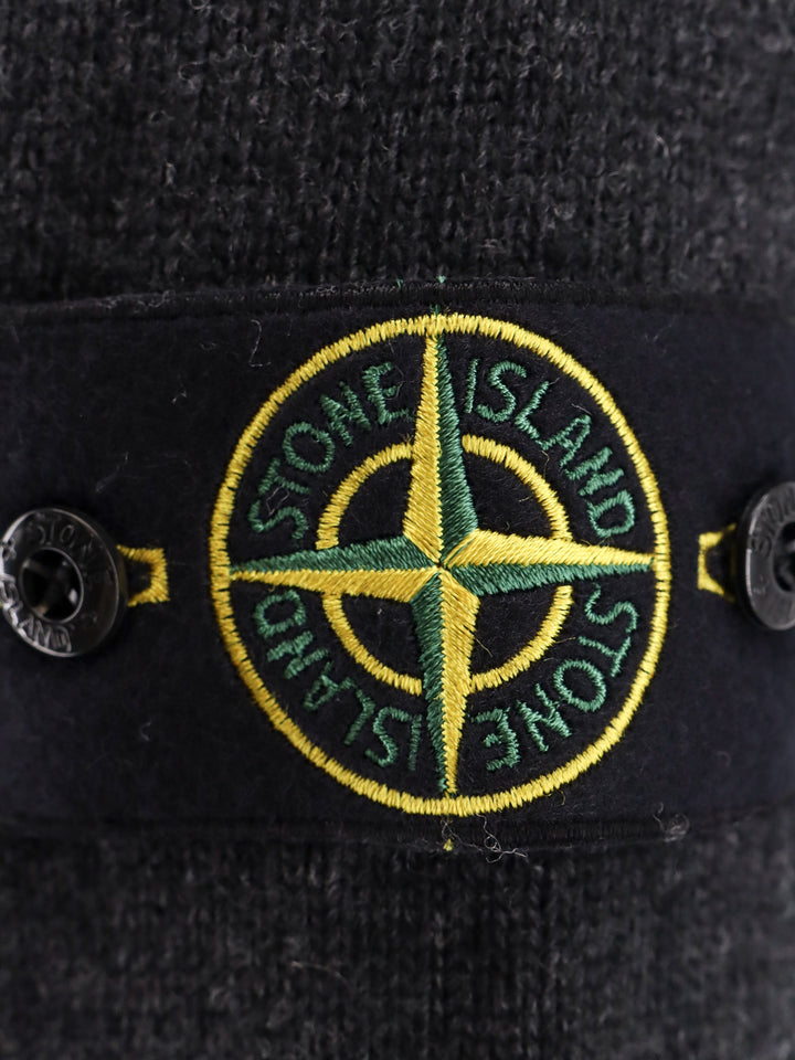 Stone Island Sweaters - Blacks and greys | 354d5d6b32eea2fa9817ba0f3e3c15220aca3654