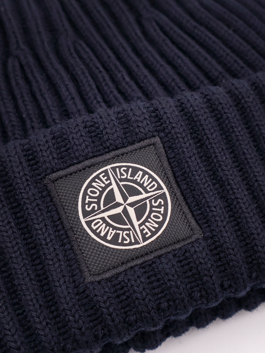 Stone Island Hats - Blue and green | fecda927bad2a980d25d0a916bdf5f9df4df3772