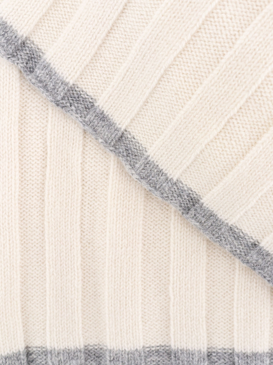 Brunello Cucinelli Scarfs - Light and natural | 86e522e7bbf9c9c82e14c2616e2f982ea5237a86