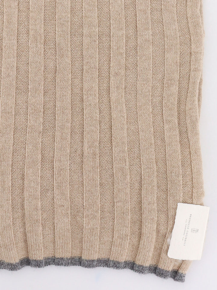 Brunello Cucinelli Scarfs - Light and natural | 4f0048b9aedcd939b041f8a53d62fb9146c5c929