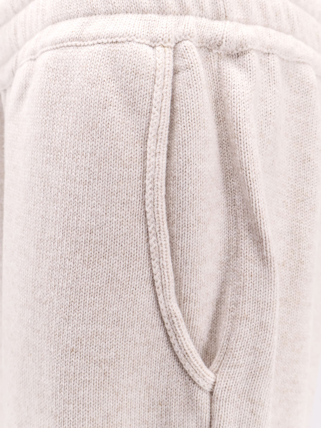 Brunello Cucinelli  - Light and natural | b5e172f7b46944b3aba54ddbd0861a68e1a1db34