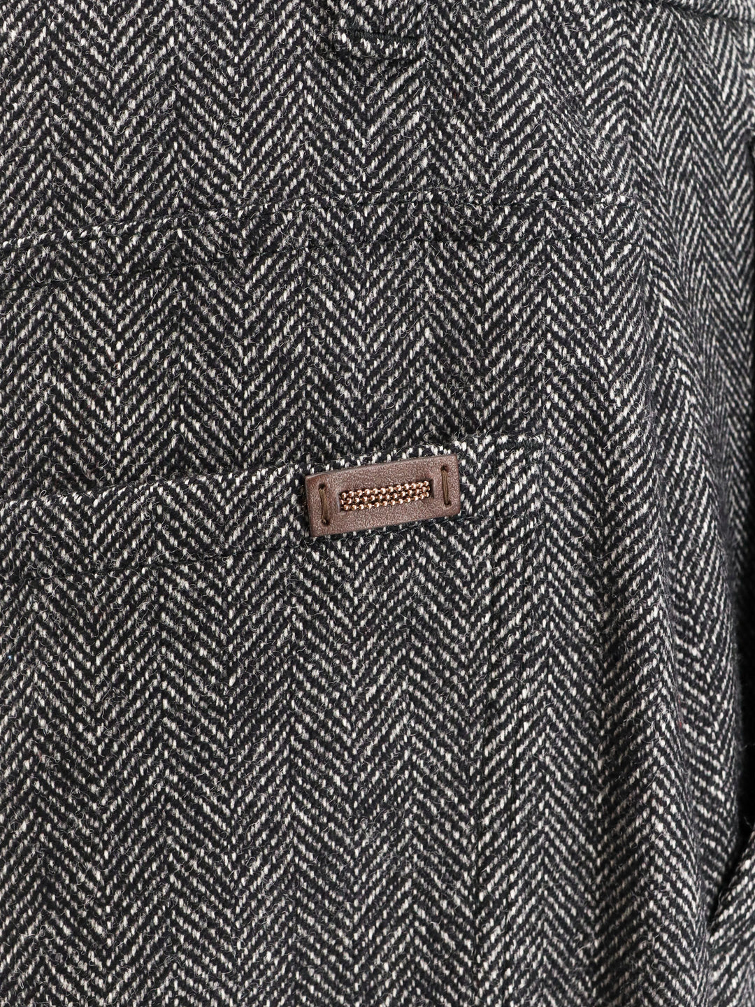 Brunello Cucinelli  - Blacks and greys | 20f6cab5c0a1cec57a0e1d552adc3d62c3816e3e