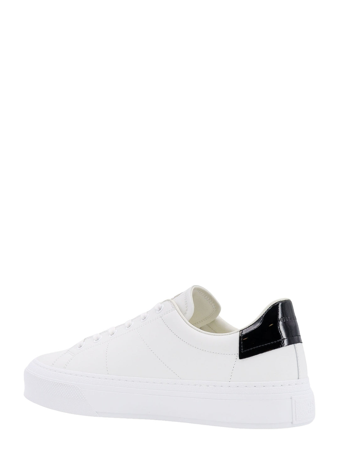 Givenchy Sneakers - Light and natural | ace05652c8dac464d78d624e3ac30b96dacbc215