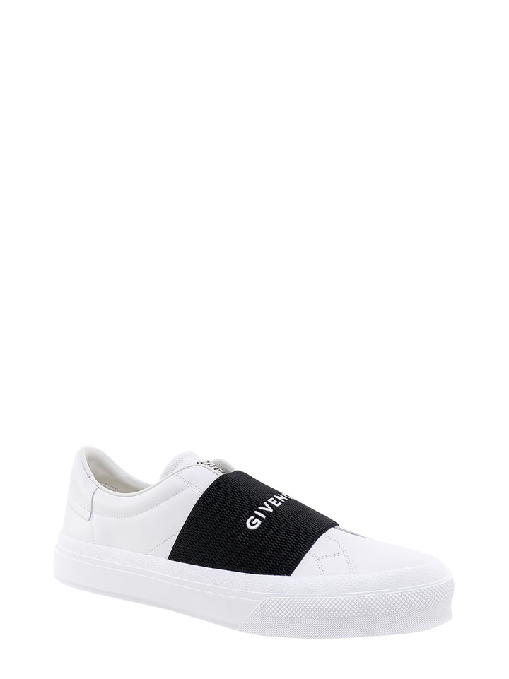 Givenchy Sneakers - Light and natural | afcc15300e58129d3c7c20fdc338592a5c93743b