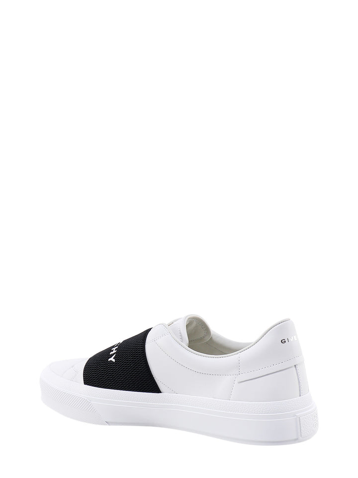 Givenchy Sneakers - Light and natural | 55bf7e0cc04b21758b73efaa461b9bcf617894f2
