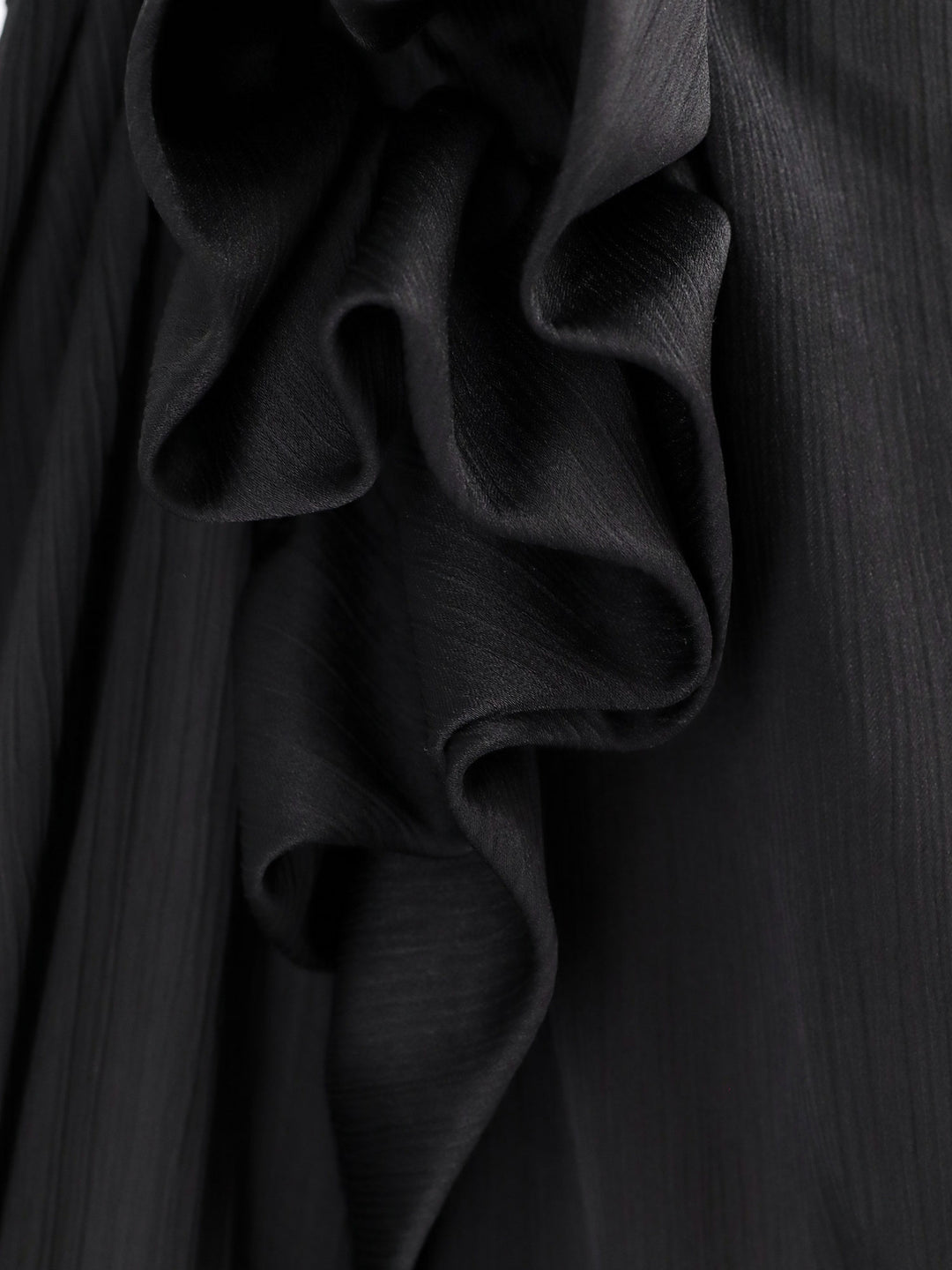 Pinko T-shirts and Polos - Blacks and greys | f60d78b7f07f272e4ec7180fb44adc4e8fa246ef