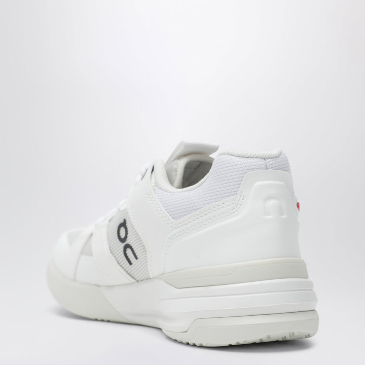 On Apparel & Accessories - White | 270bd3968a32db5f445e96e0030092b9c63ec8d8
