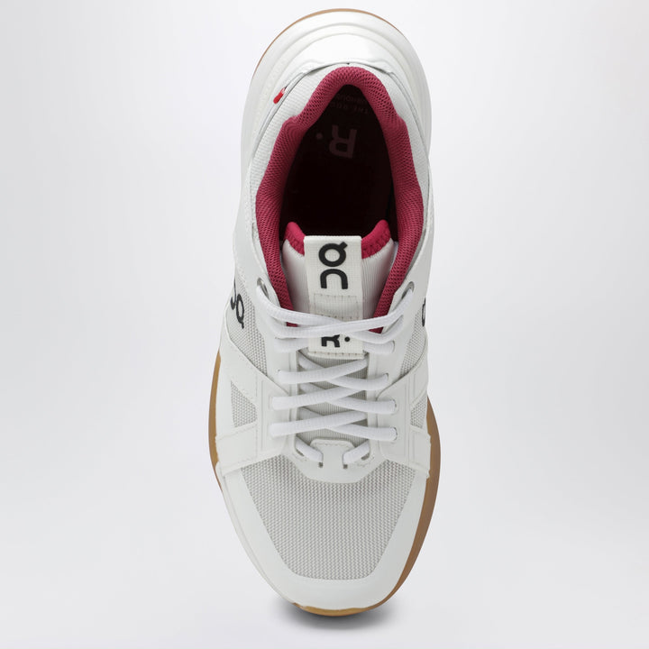 On Apparel & Accessories - Beige | d005d1254e2b9d86560c18202aef3a1a88ab730a