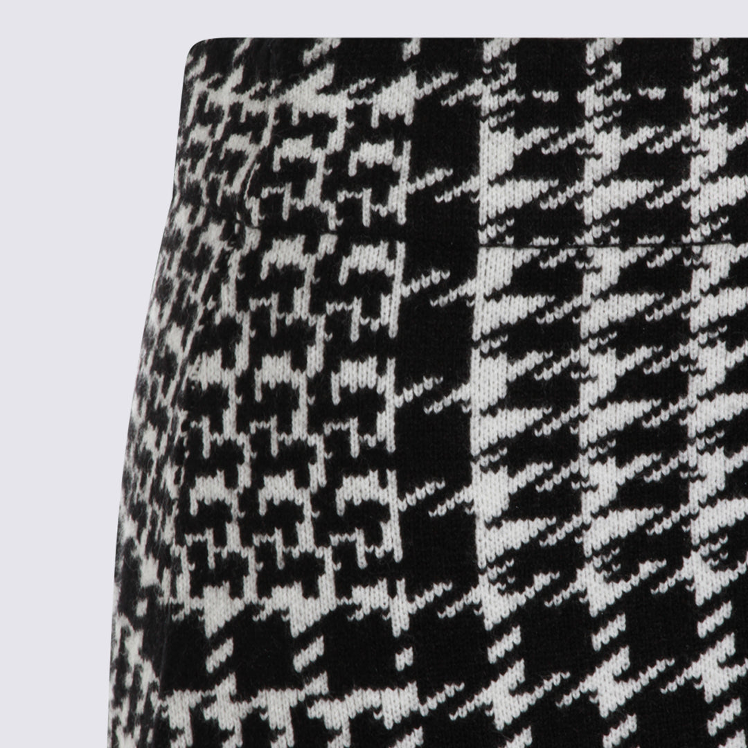 Twin-Set Skirts - CHECK NEVE/NERO | d8f5ac21c7e025bcdaa4a93d3fb6447dbe1ef794