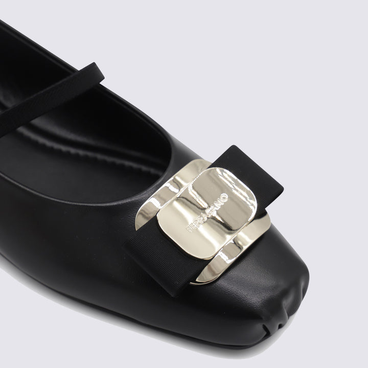 Ferragamo Flat shoes - Blacks and greys | e1e8645d9048515f4ad7fe3df457e0e72f3183d2