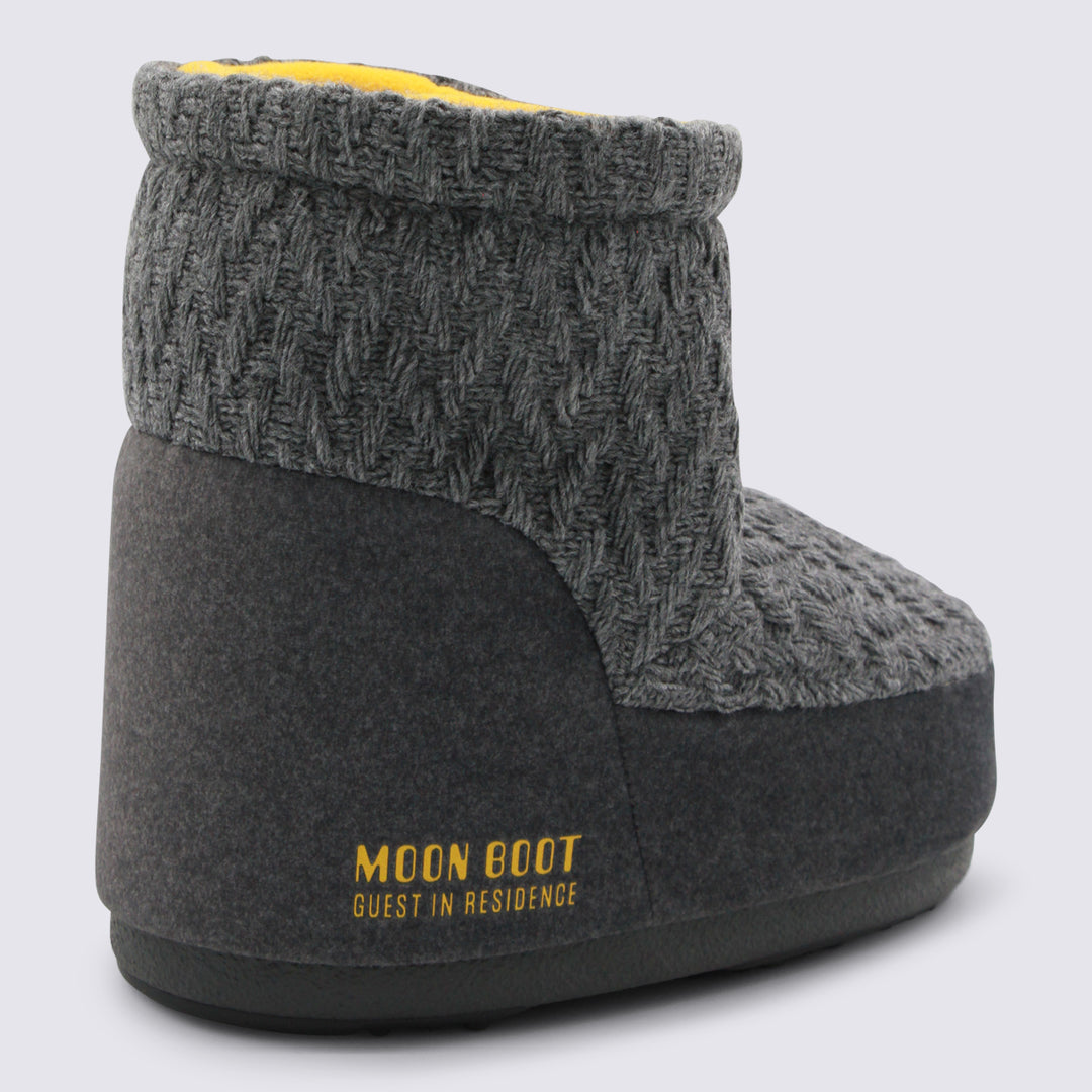 Moon Boot Boots - Blacks and greys | 87dd8614649a690a784079f23aa34917fae4aff7