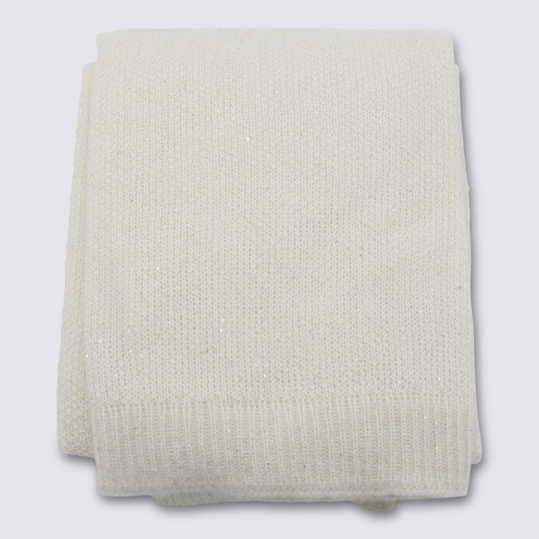 Fabiana Filippi Scarfs - Light and natural | b017de11345f6f0a720000c0eae701339b239014