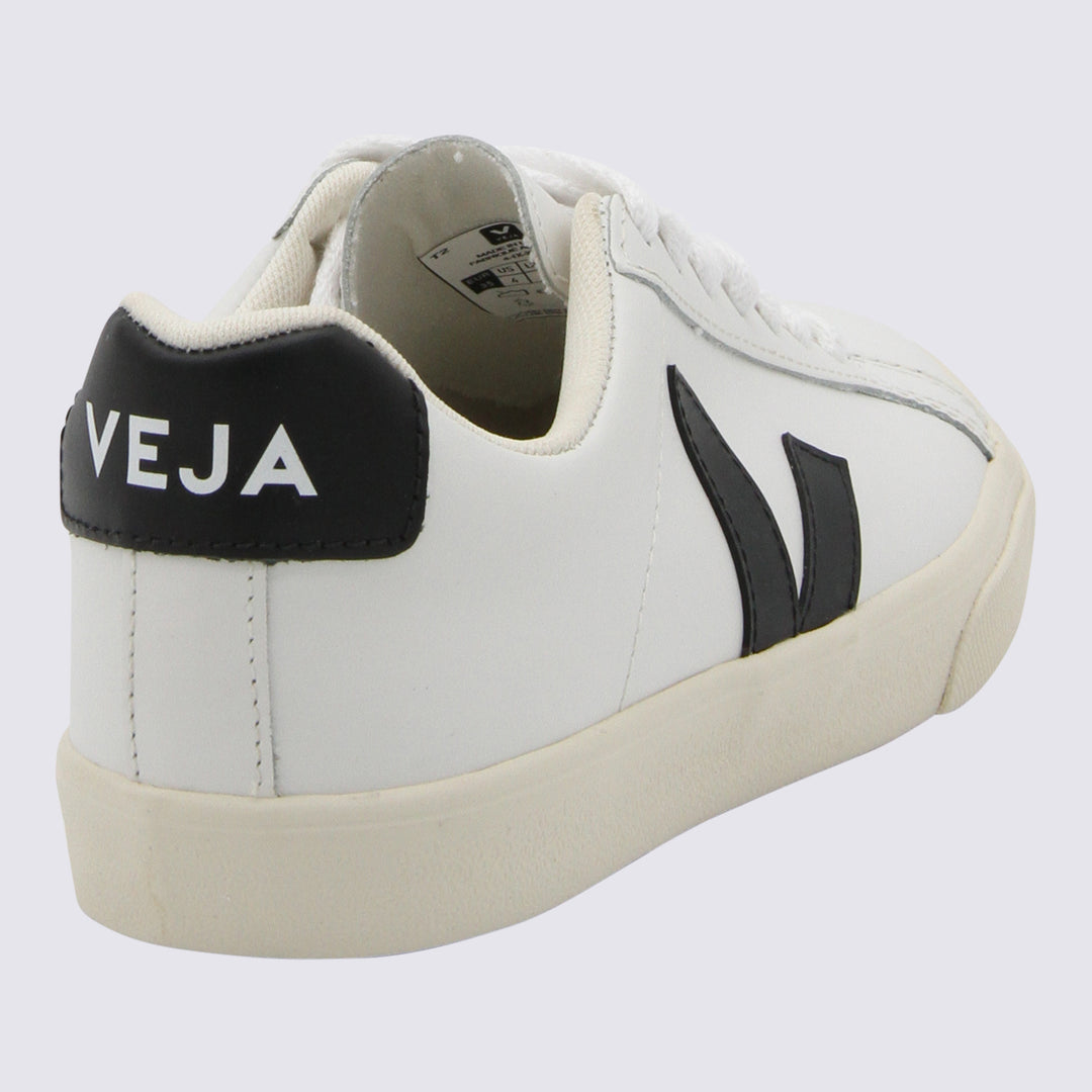 Veja Sneakers - EXTRA-WHITE_BLACK | 891063162f646fbf2a6fe69dfb172702ae1f0c03