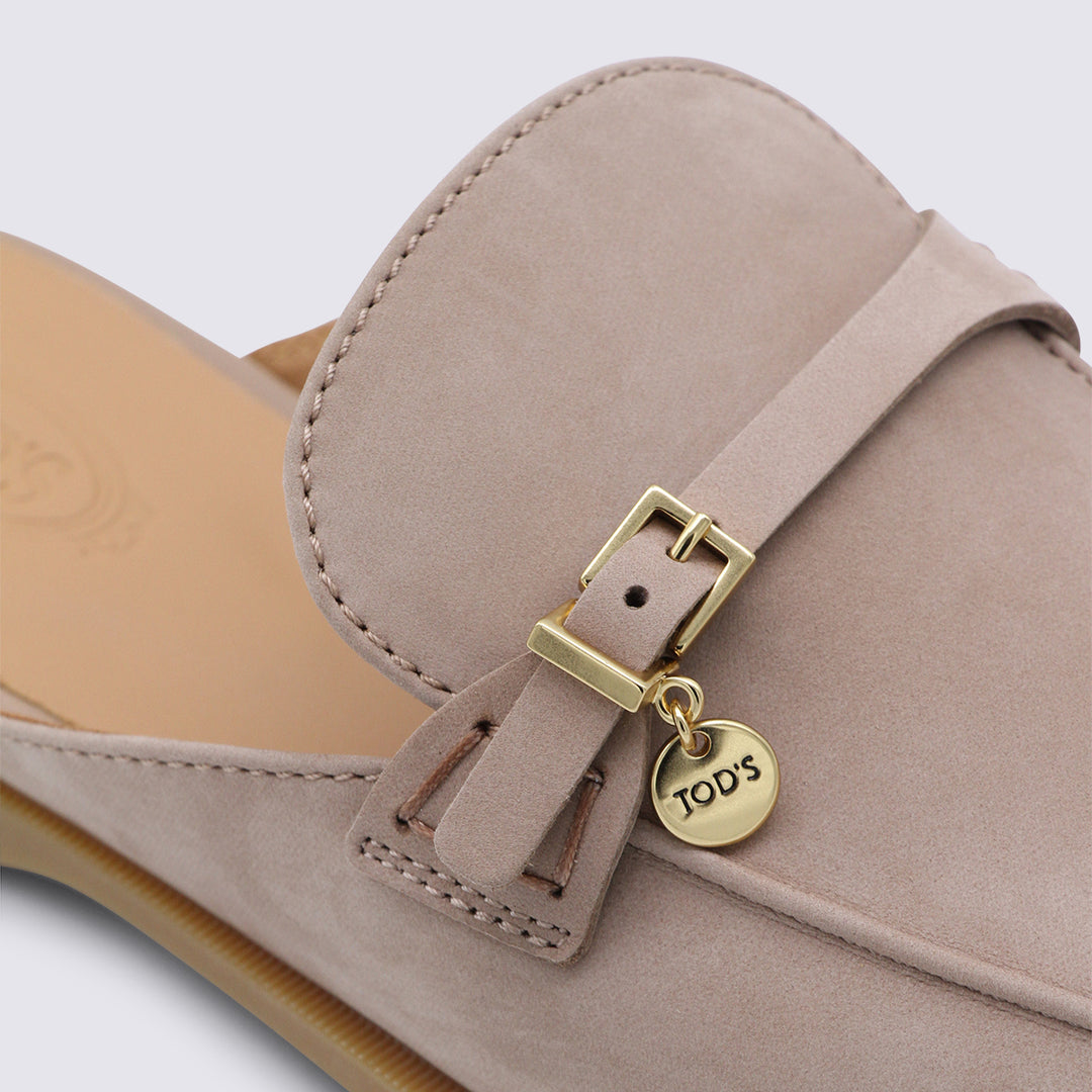 Tod'S Flat shoes - Chiari e Naturali | b16af5c744691a2f34c25aa78b599a03d7342e2a