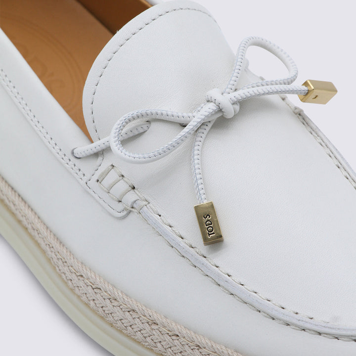 Tod'S Flat shoes - Chiari e Naturali | ded9e7ea2b716da9f5afcc8baaea35d9e5105039