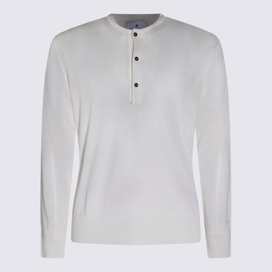 Sweaters Light And Natural