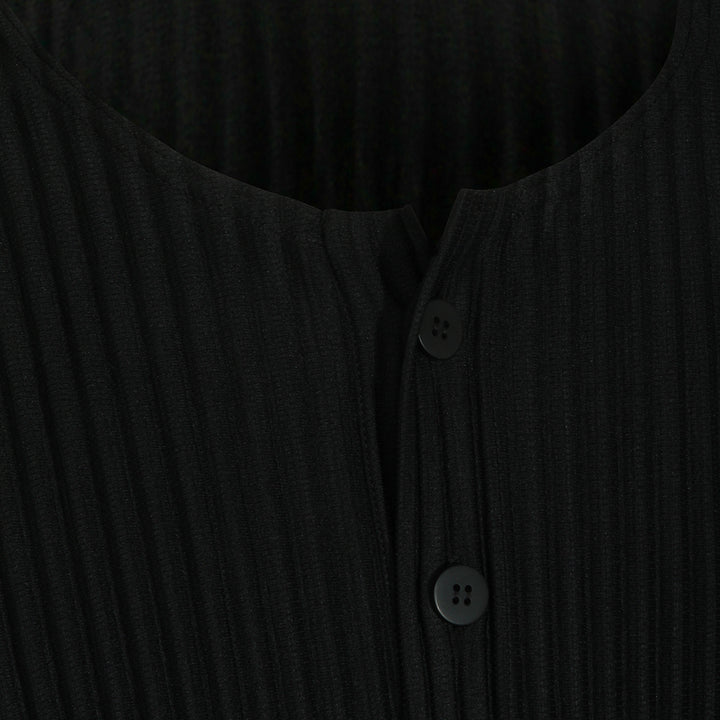 Homme Plisse Issey Miyake T-shirts and Polos - Blacks and greys | df0d0c244ebd76ff78ff584198b67204feff6526