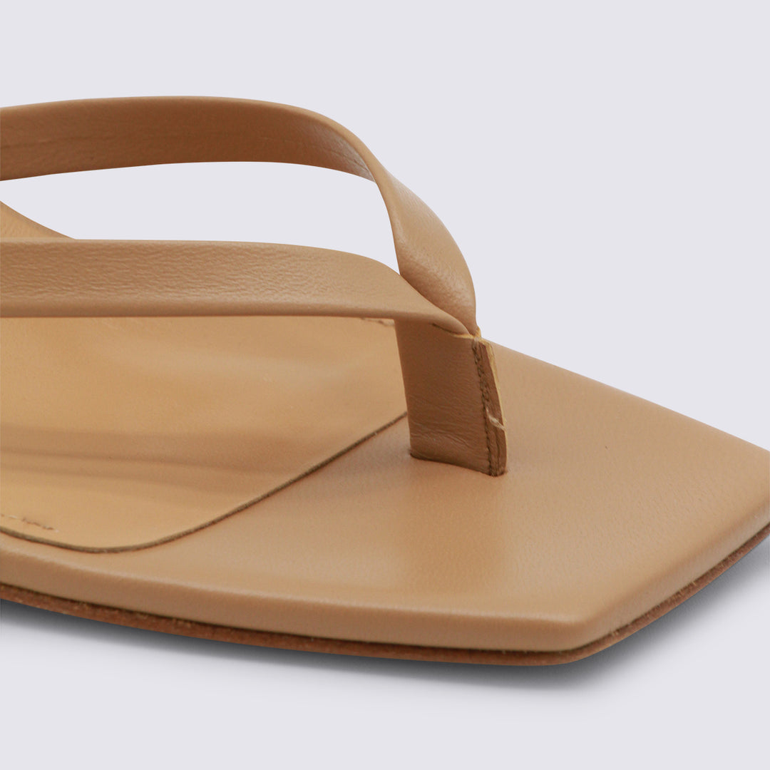 Aeyde Sandals - HAZELNUT | aaf9933307a8cc0c4989ddf80dba67b439579fea
