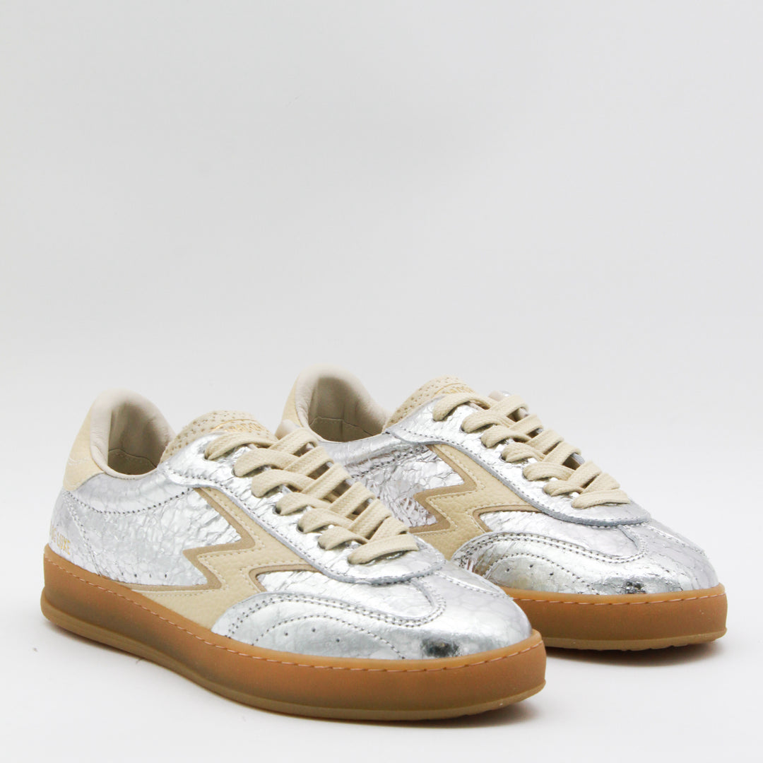 Moaconcept Sneakers - Chiari e Naturali | d5ae42e78a11a262aec930a005ca7205a75957a8