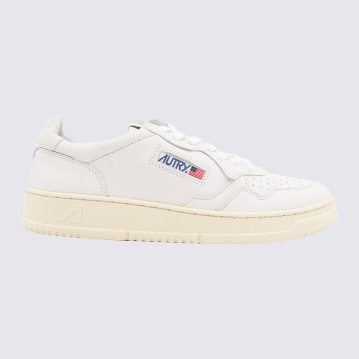 Autry Sneakers - White | 9cb0f32db1095406c7abed072bd616b3c6f705ad