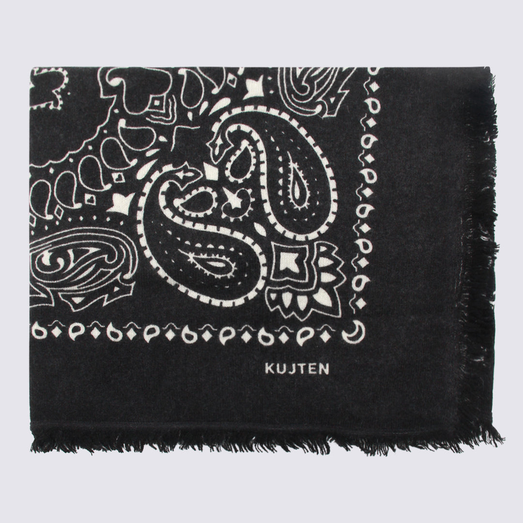 Kujiten Scarfs - NOIR | e84083fd3770771f618c4a3a13ee89ca9c44b4e0