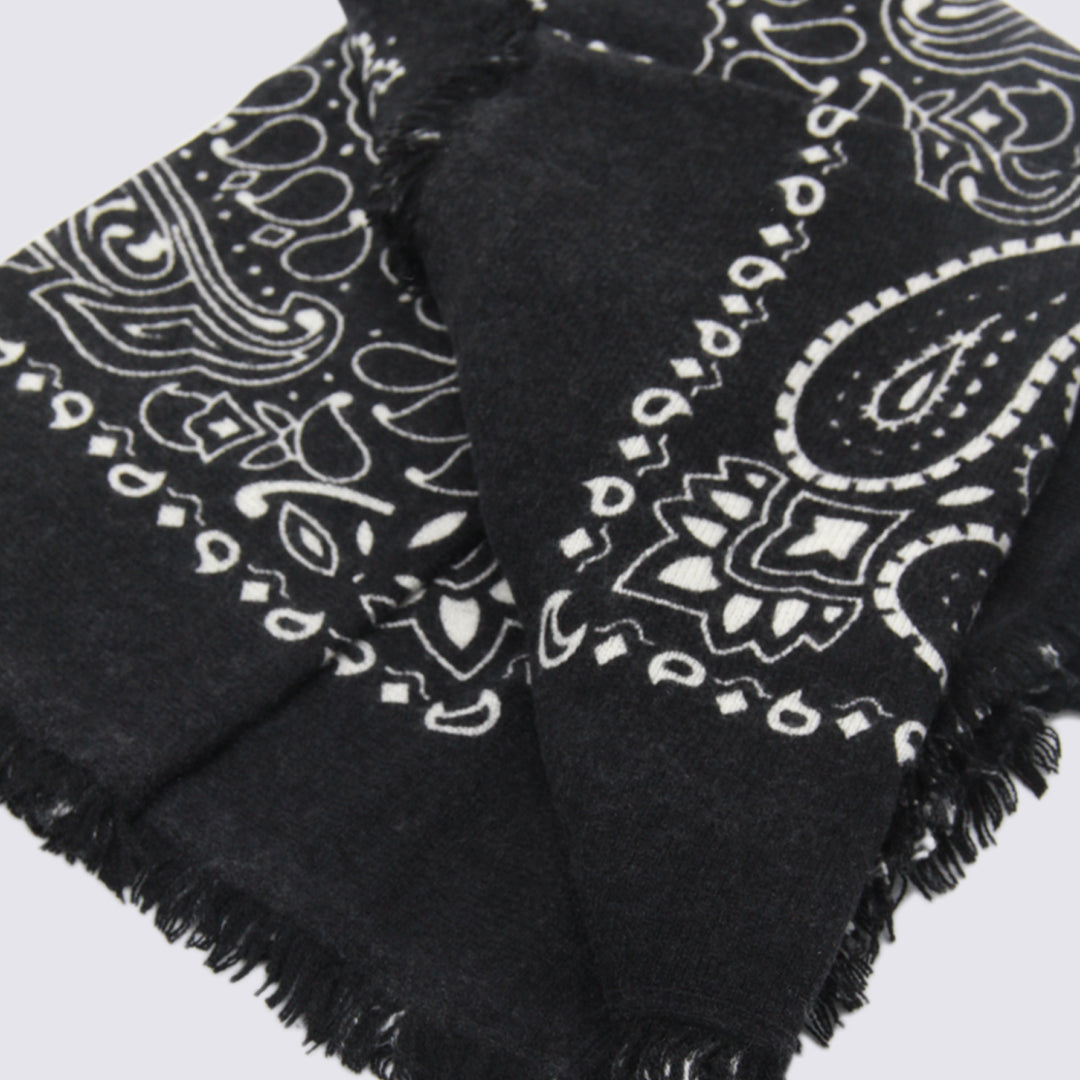 Kujiten Scarfs - NOIR | 7e09af49ee79ffc854ef7e416f8cd3710cff5beb