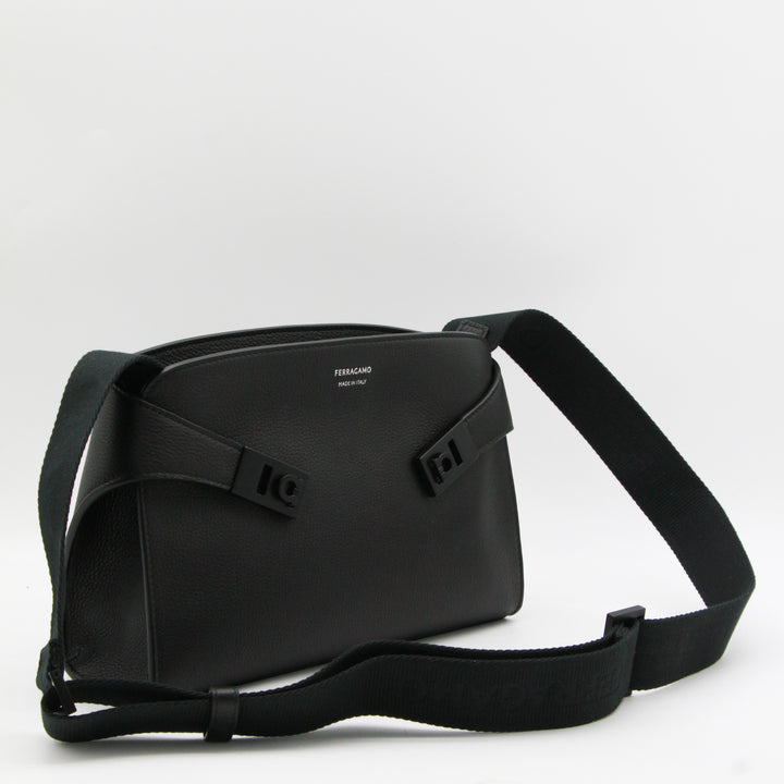 Ferragamo Bags - Black | 79af87cf11f50465b11175d90ceca15456b0dbe2