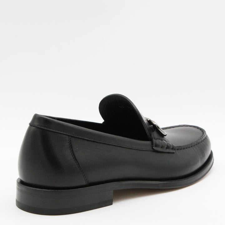 Ferragamo Flat shoes - Black | dd2ff76fd822ea8c391b6aae69ff8327e95409f5