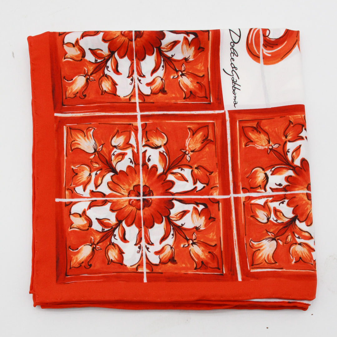 Dolce & Gabbana Scarfs - MAIOLICA | 363b8399763e5cdca07c9bfe77097ebf161f8f68