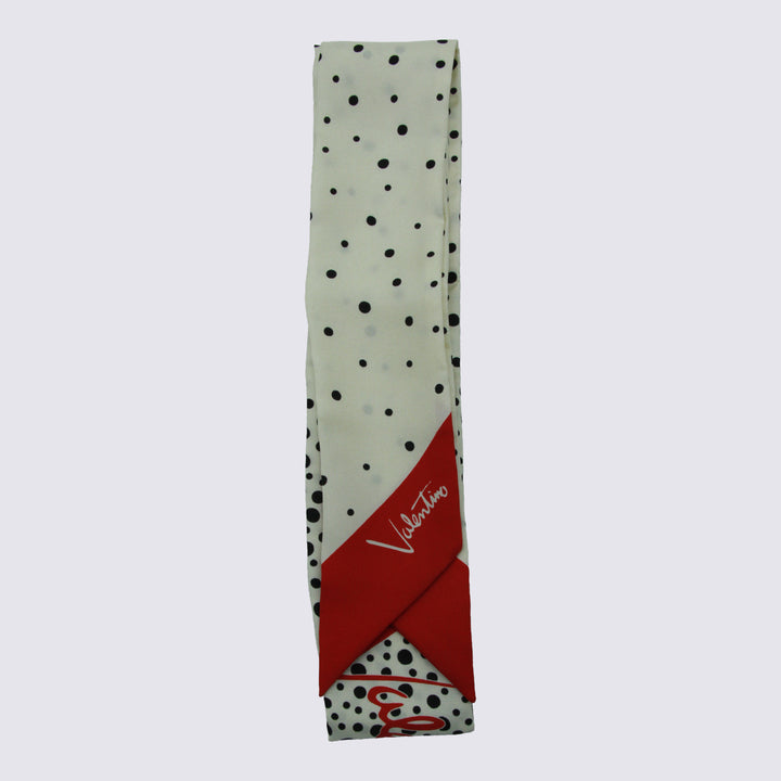 Valentino Garavani Scarfs - VANIGLIA-NERO-ROSSO/VANIGLIA | 83221c0b9bd80f5ce0be566c6c5892037fe9f99e