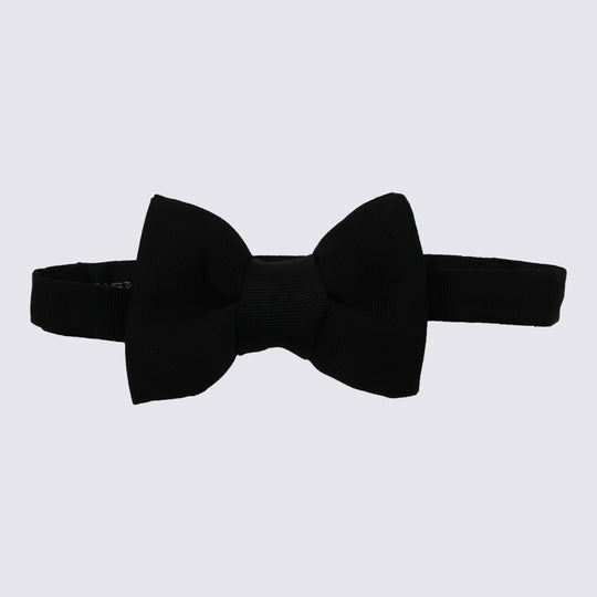 Ties Black