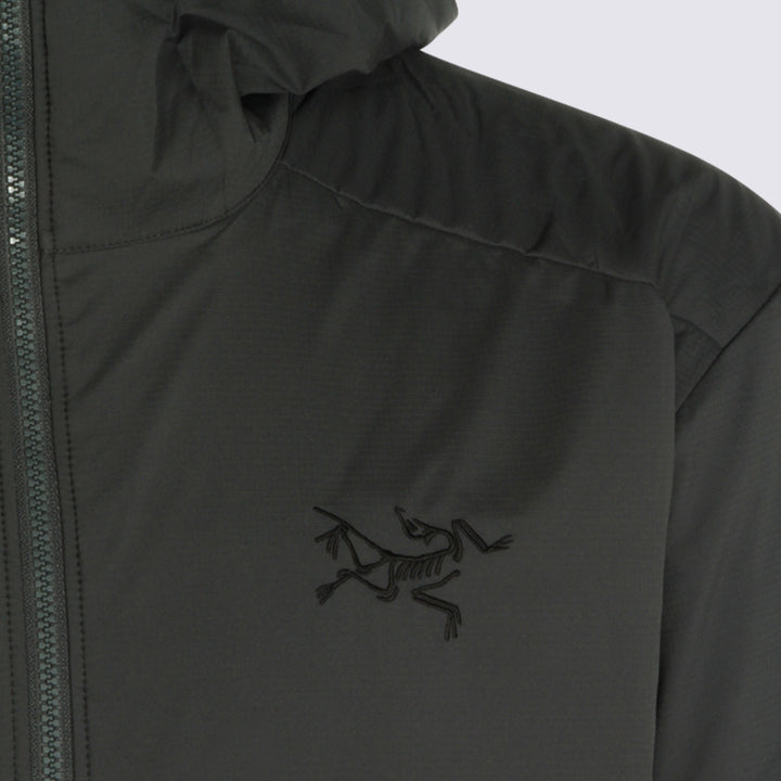 Arc*Teryx Jackets - CLOUD/BLACK | feda0d654420a36d369ca2a55c6cbb0933163556