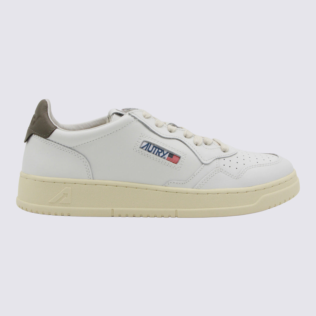 Autry Sneakers - WHITE/CHOCO | 81763a5c6d9cf761877d4e05fa930721d5f26f0b