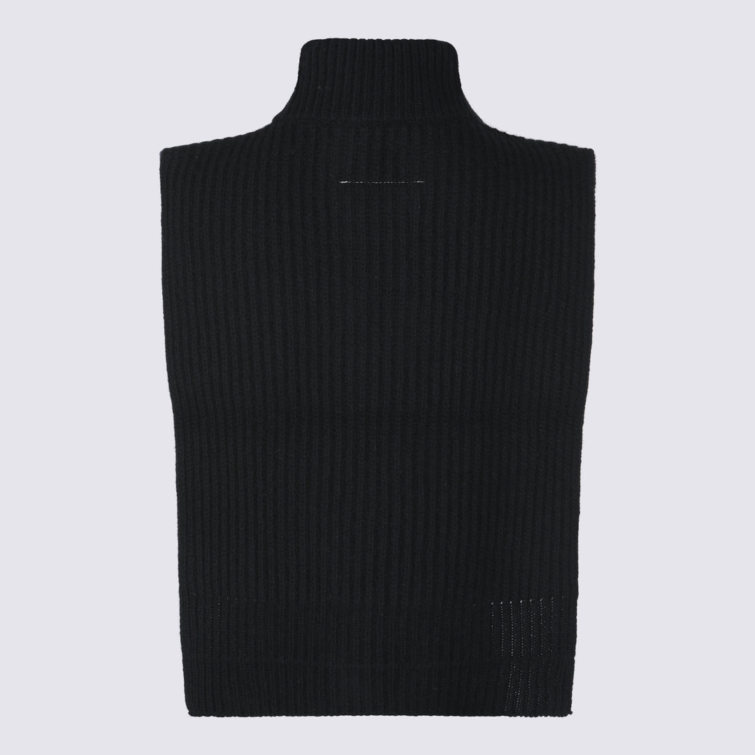 Mm6 Maison Margiela Scarfs - Black | c2787a43398aade1fa374e4abfd39ffdcec6e5af