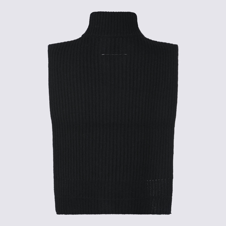 Mm6 Maison Margiela Scarfs - Black | c2787a43398aade1fa374e4abfd39ffdcec6e5af