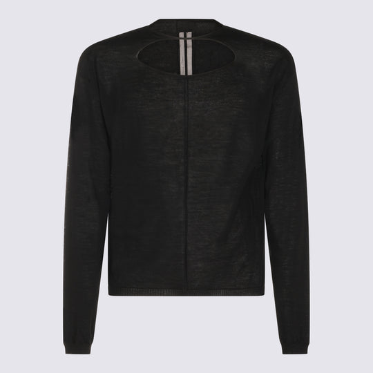 Sweaters Black