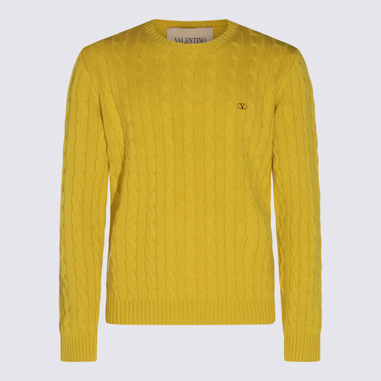 Sweaters Yellow