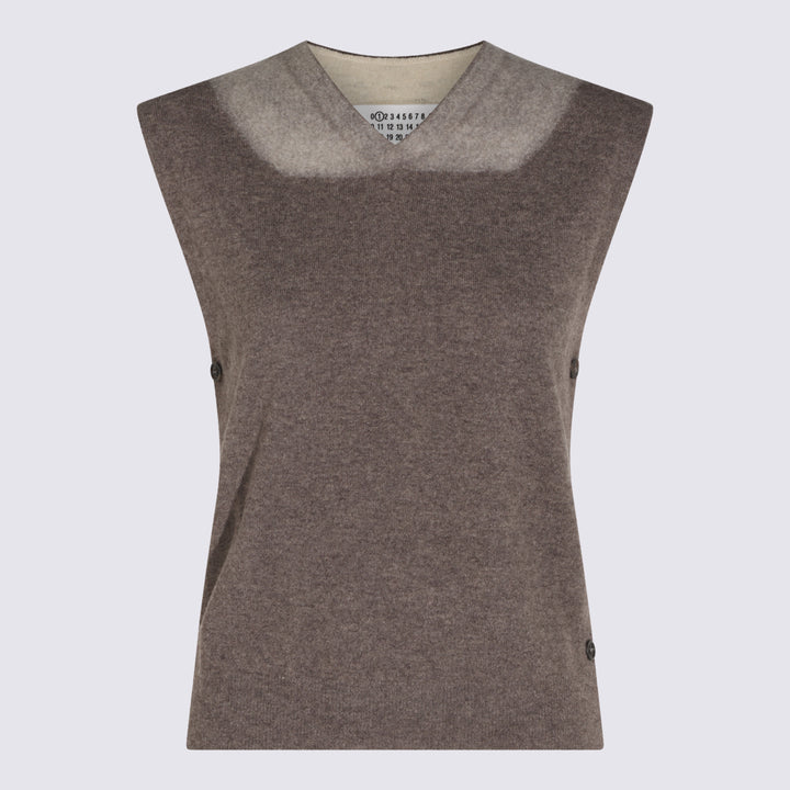 Maison Margiela Sweaters - MUD/ECRU | 63ae849c4a0db805d463a3d6ea73e0c7c5a63141