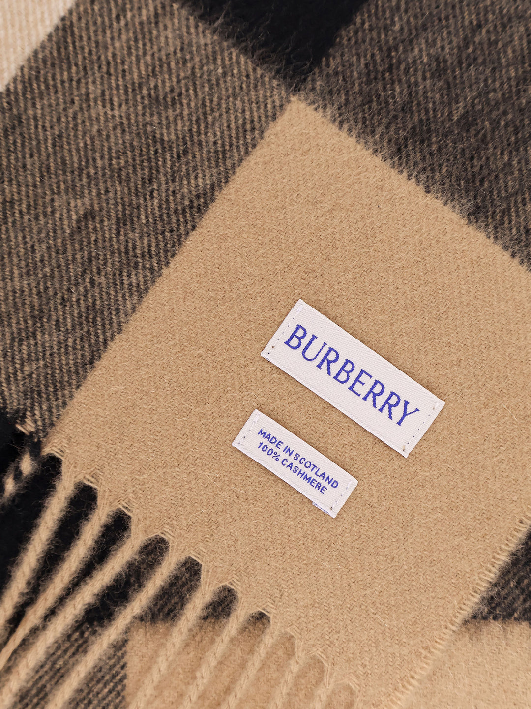 Burberry Scarfs - Light and natural | 0d0a72936bd21c5adf631432f77116c1f60f15db