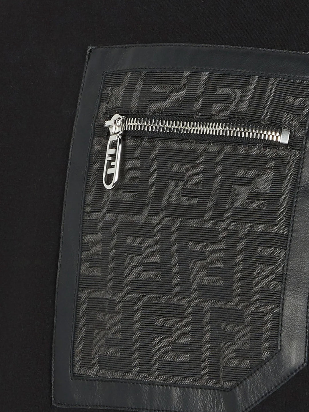 Fendi T-shirts and Polos - Blacks and greys | c54215bc20e47532ccfc6bf3b26e78838dbebcac