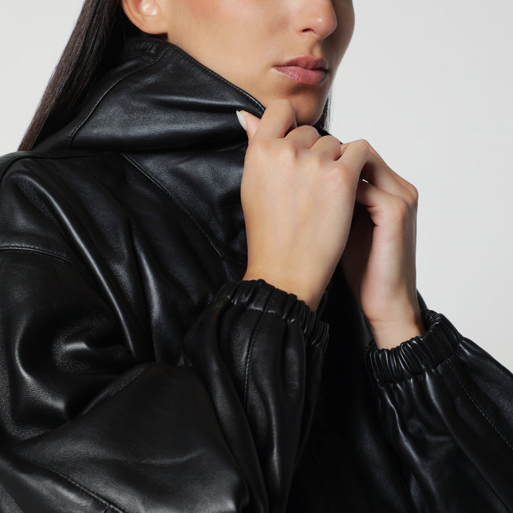 RóHe Apparel & Accessories - Black | 6cc2b7d0413efe41eaa07764783010583ef1bbb8