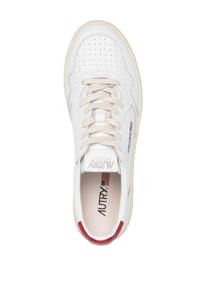Autry Sneakers - White | 82a17d330f7a3478cf96c14cd4d7af38f15e8c74